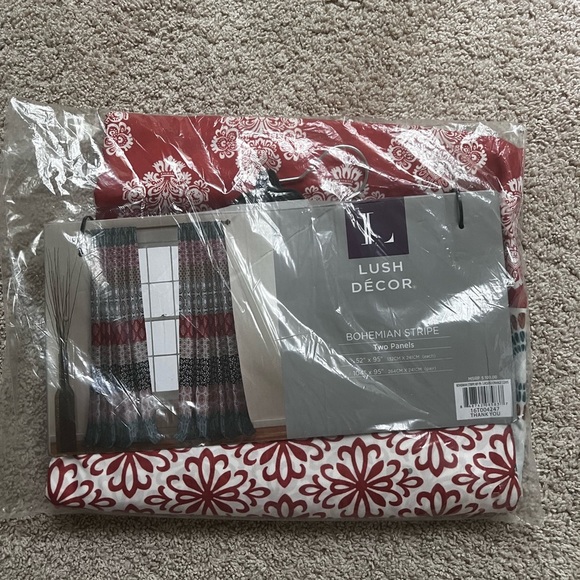 Lush Decor Bohemian Stripe Curtains - Picture 1 of 4